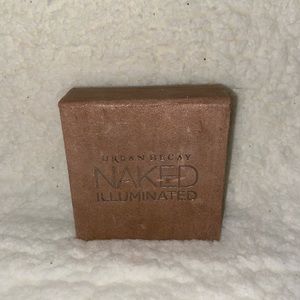 Urban Secay Naked Illuminated